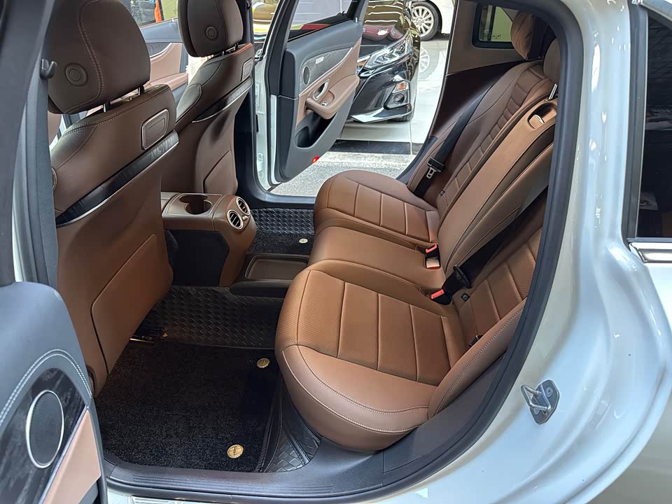 Mercedes-Benz E-class Mercedes-Benz E-class