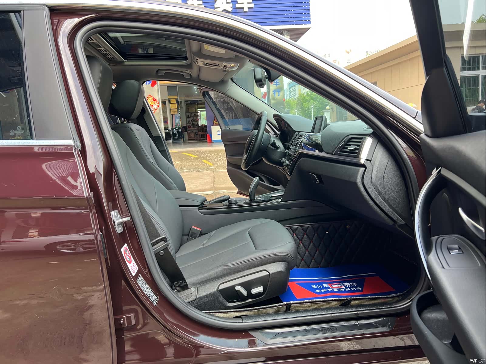 BMW 3 Series, 2017 18