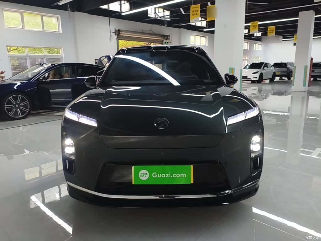 NIO ES8, 2025 3