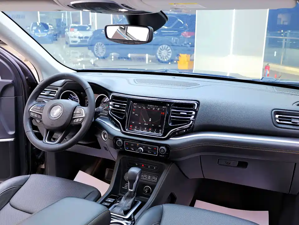 Jeep Grand Commander