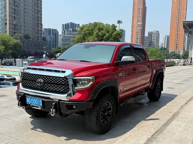 Toyota Tundra 2019 — купить из Китая под заказ