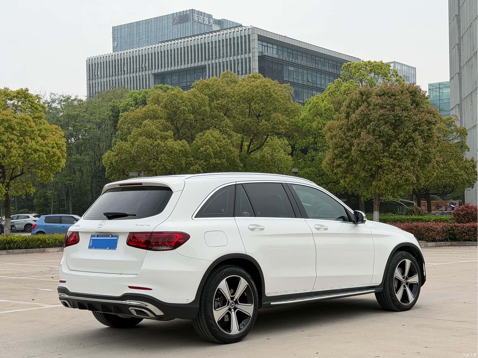 Mercedes-Benz GLC, 2023 4