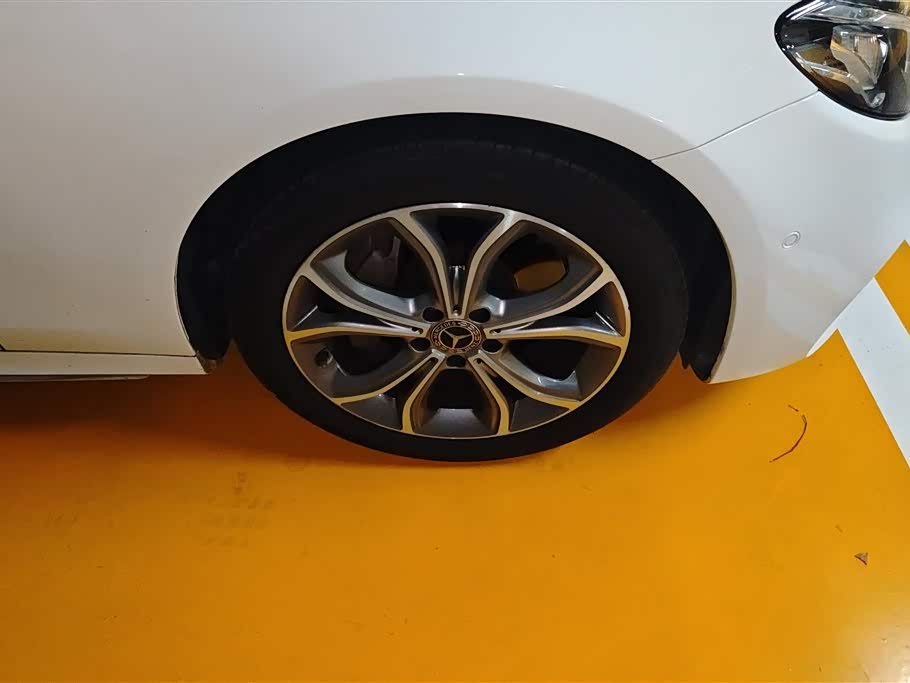 Mercedes-Benz E-class Mercedes-Benz E-class