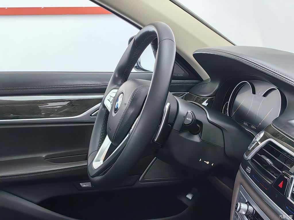 BMW 7 Series, 2017 22