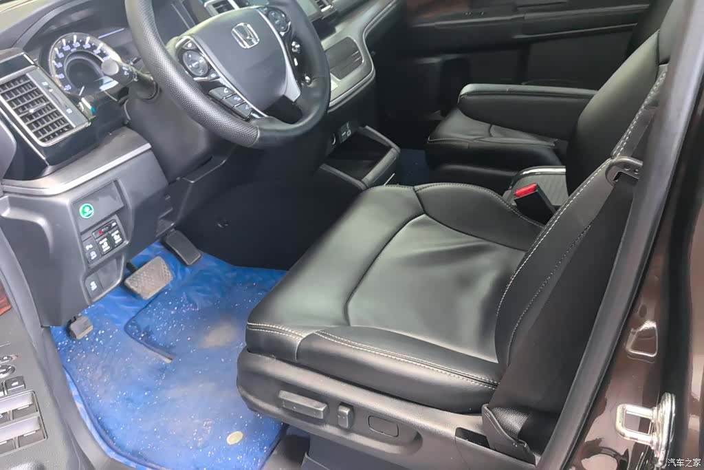 Honda Elysion, 2019 9