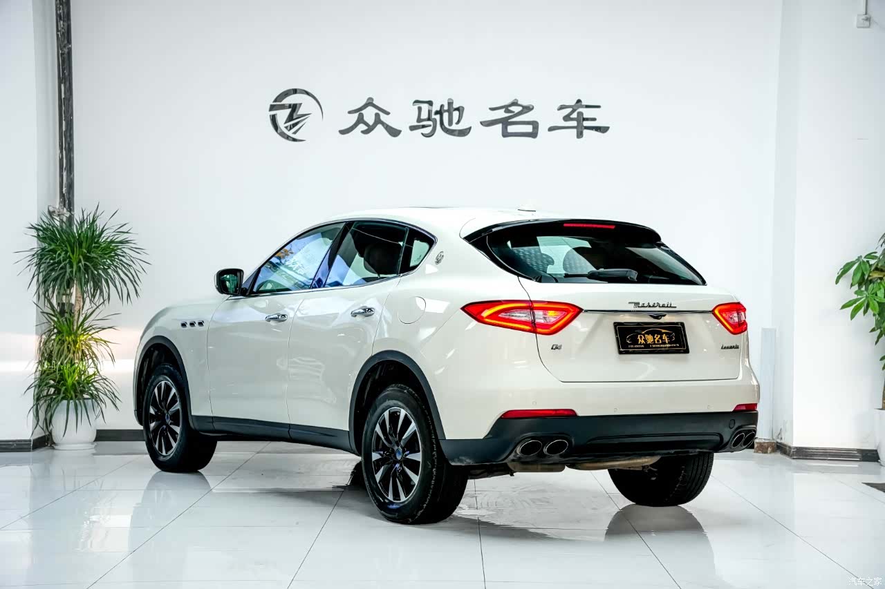 Maserati Levante, 2018 10