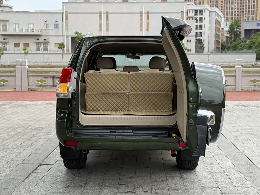 Toyota Prado 2014, фото 9