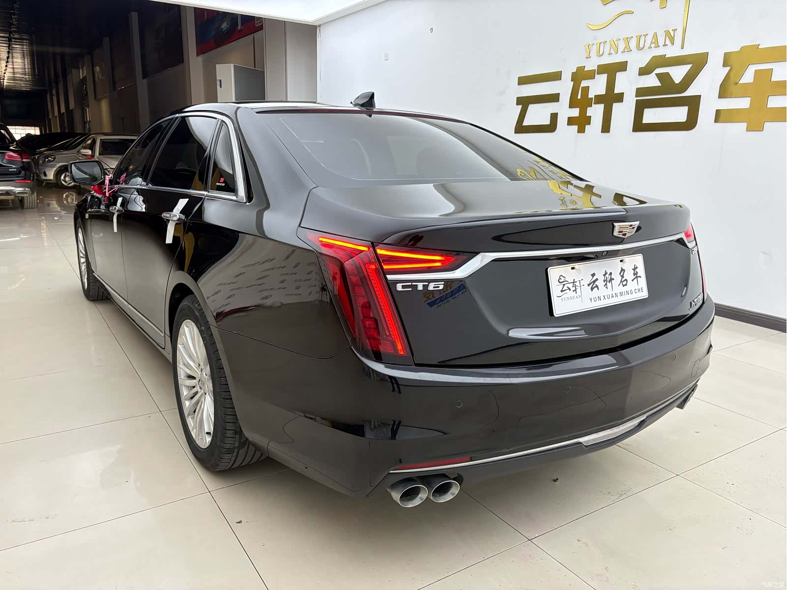 Cadillac CT6, 2023 4