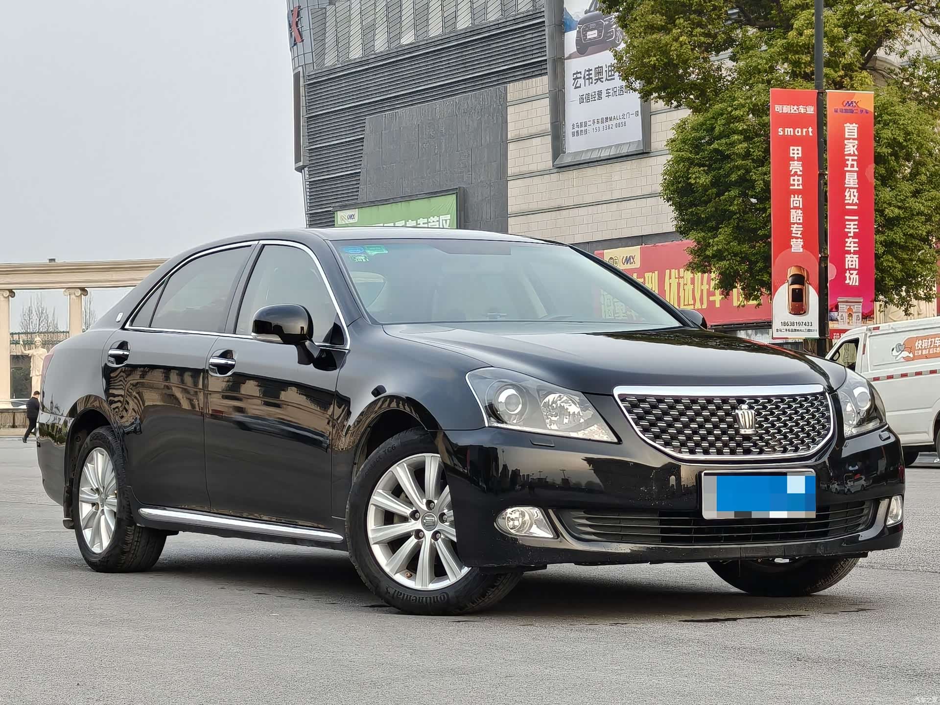 Toyota Crown, 2012 2