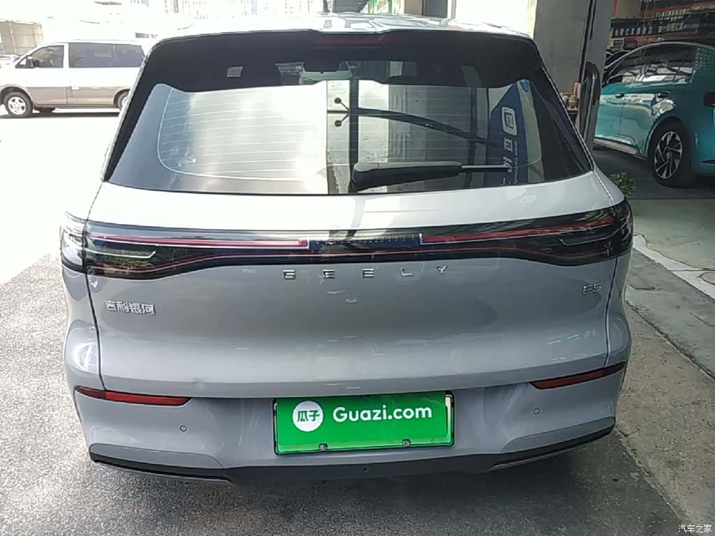 Geely Galaxy E5, 2025 6