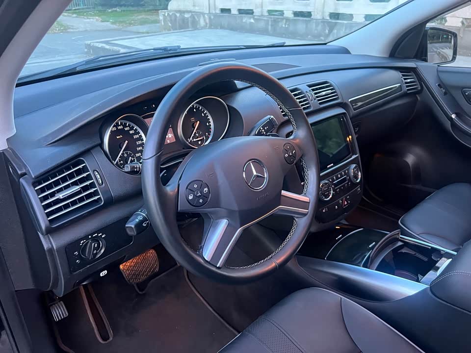 Mercedes-Benz R-class Mercedes-Benz R-class