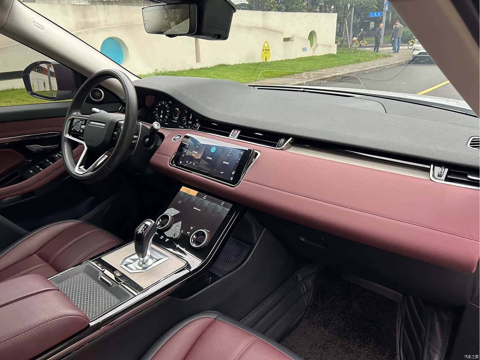 Land Rover Range Rover, 2023 22