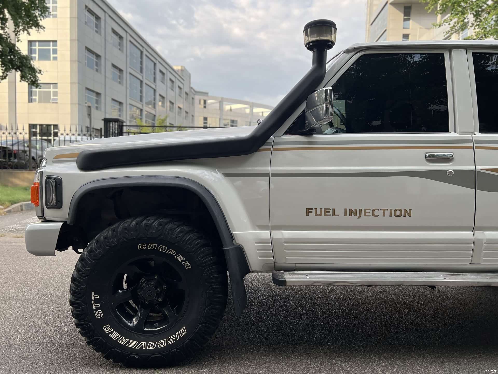 Nissan Patrol, 2002 7