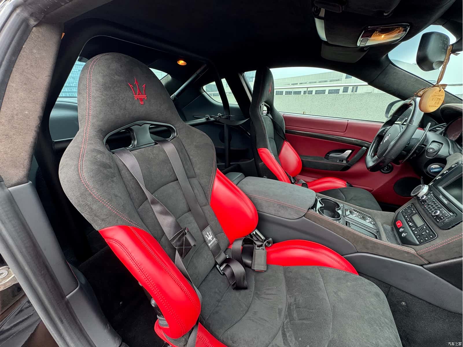 Maserati GranTurismo, 2015 12