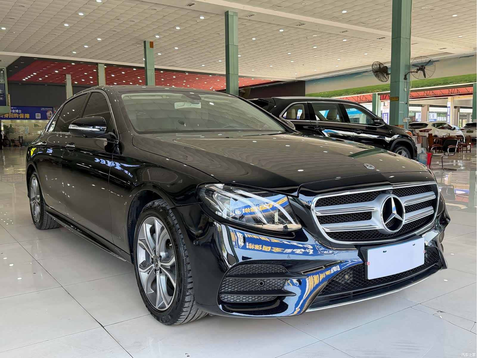 Mercedes-Benz E-Class, 2020 3