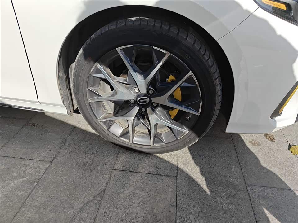 Trumpchi Shadow Leopard