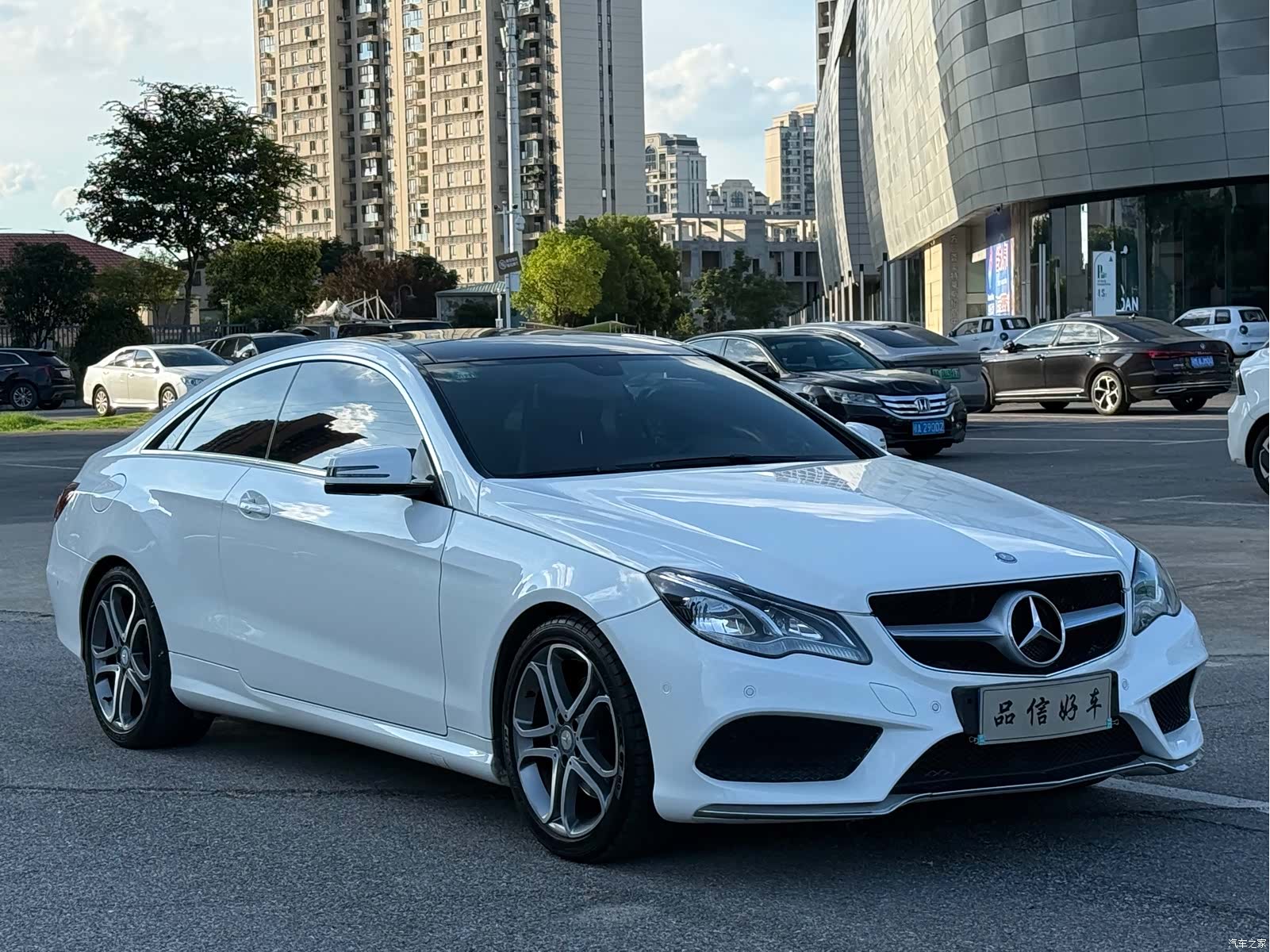 Mercedes-Benz E-Class, 2014 3