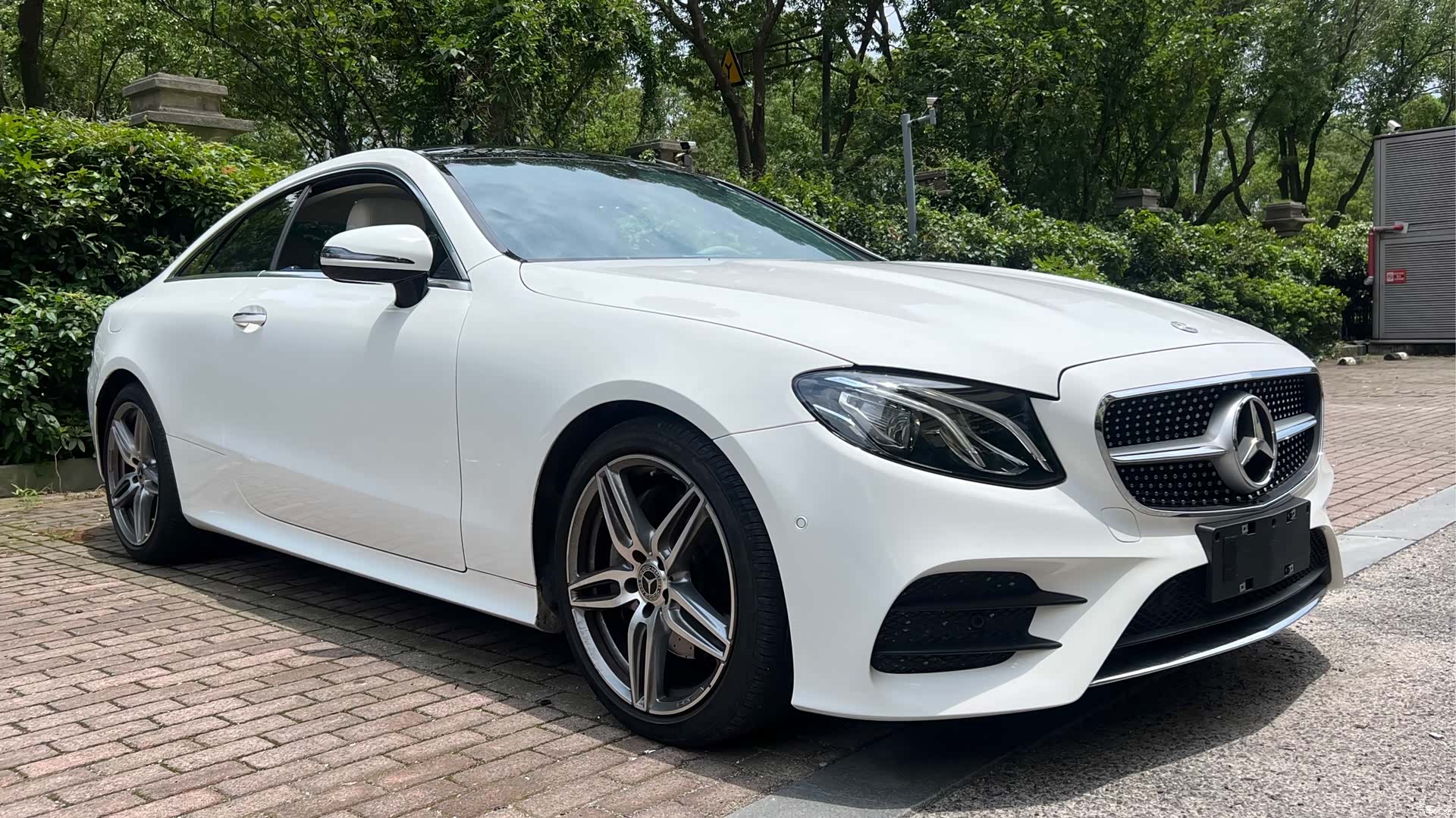 Mercedes-Benz E-Class, 2020 4