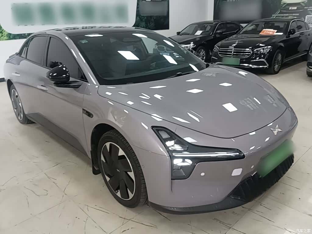 Xpeng Mona M03, 2025 4