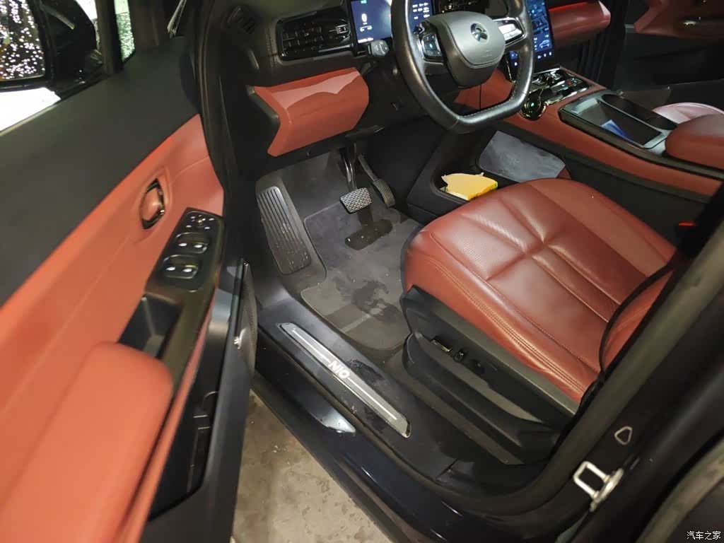 NIO ES8, 2022 13