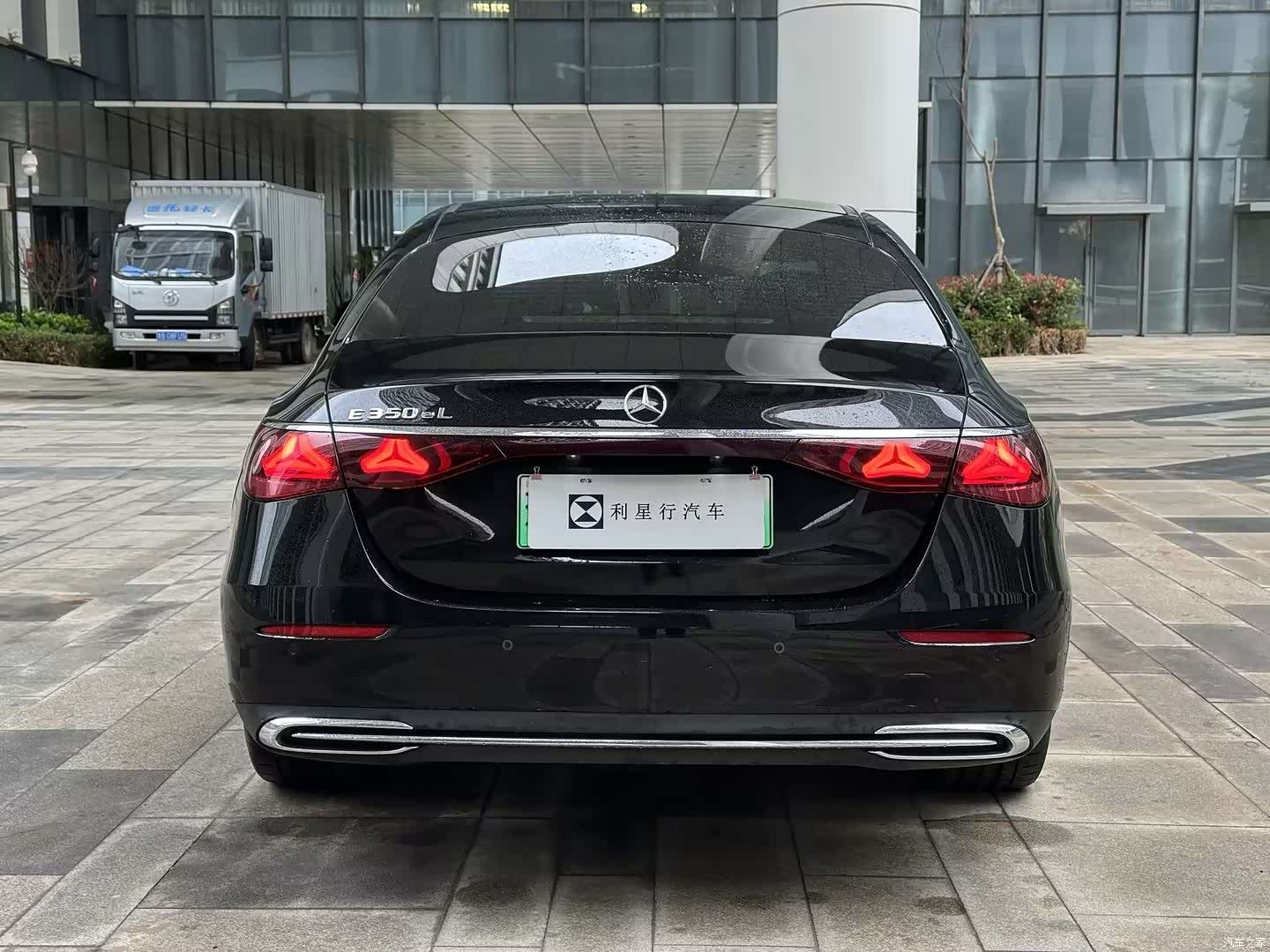 Mercedes-Benz E-Class, 2025 7