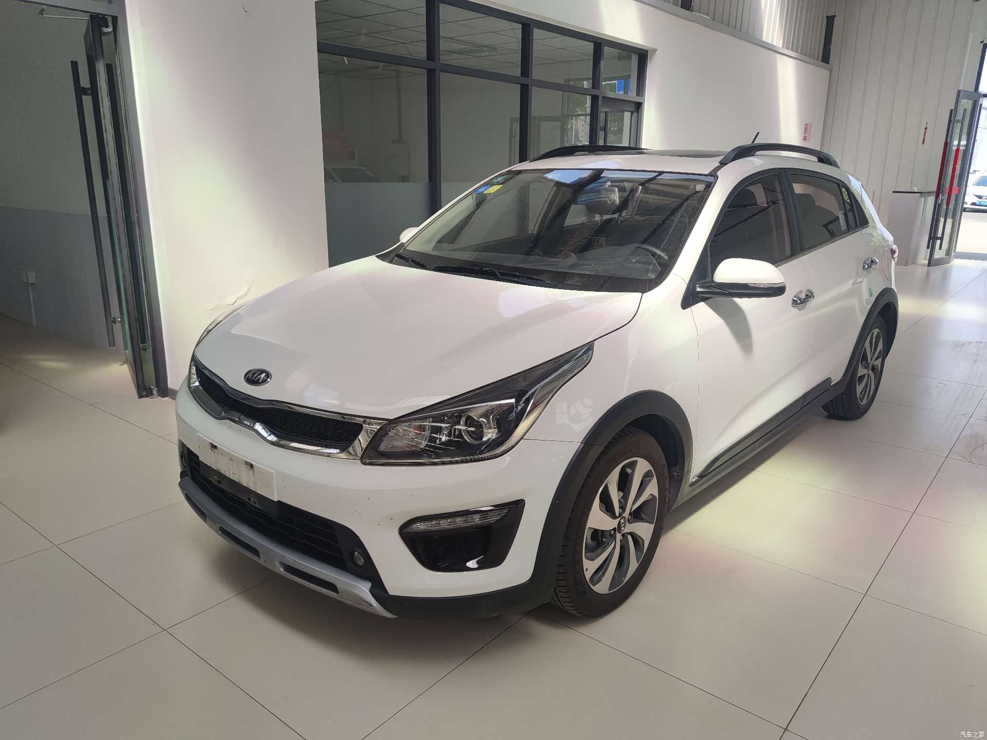 Kia KX, 2019 1