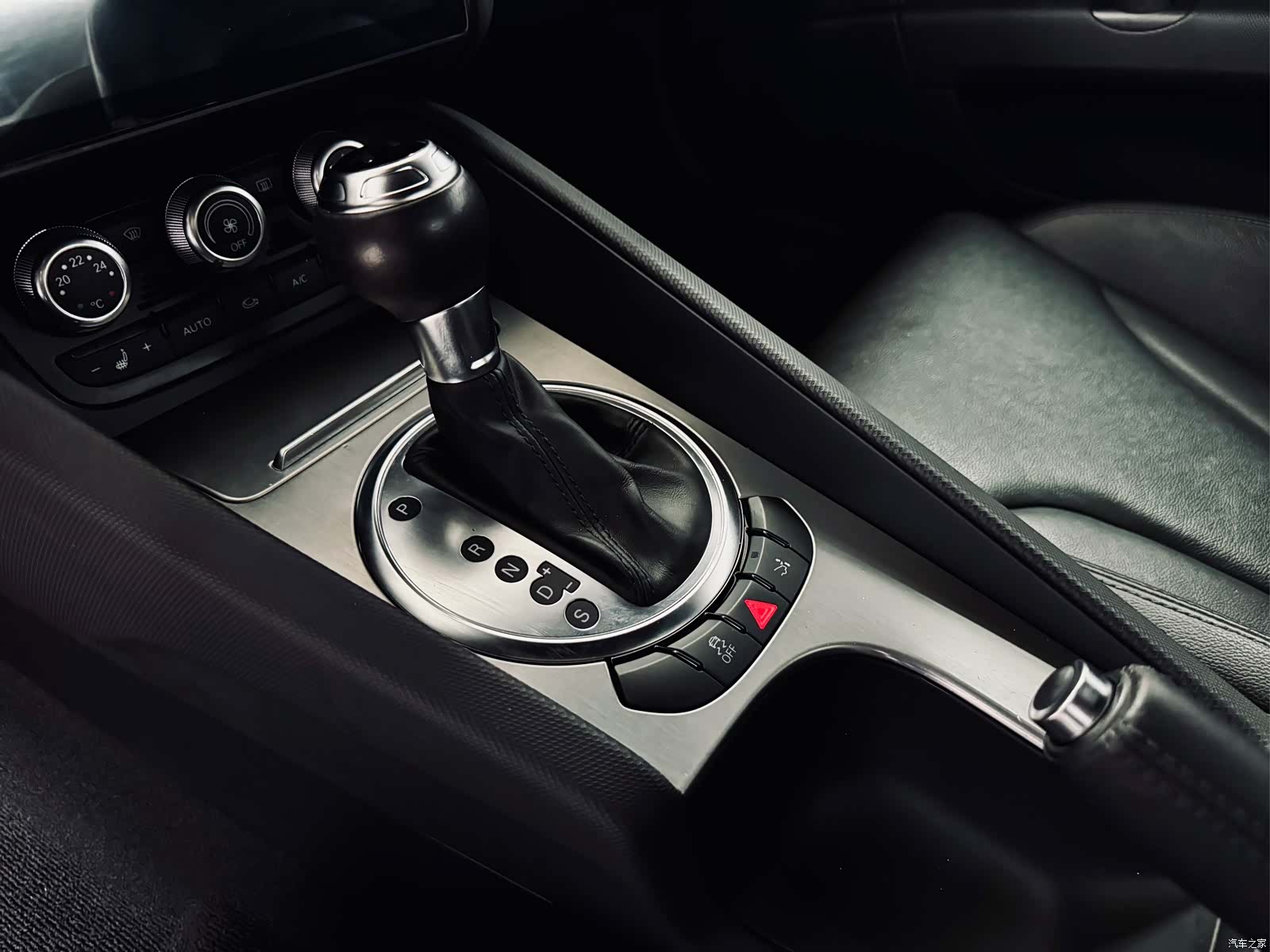 Audi TT, 2014 10