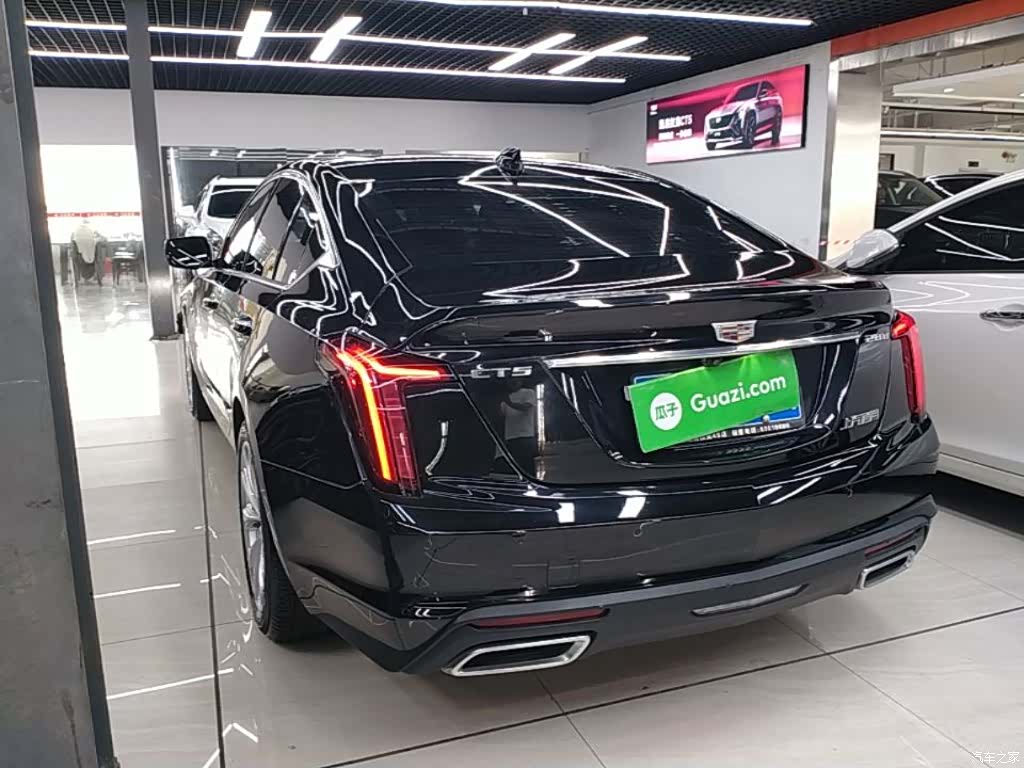 Cadillac CT5, 2023 все фото