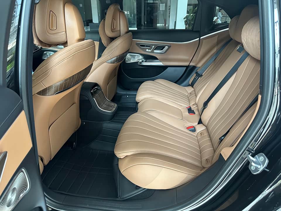 Mercedes-Benz E-class Mercedes-Benz E-class