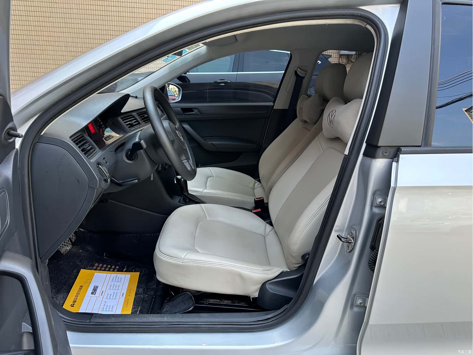Volkswagen Santana, 2014 8