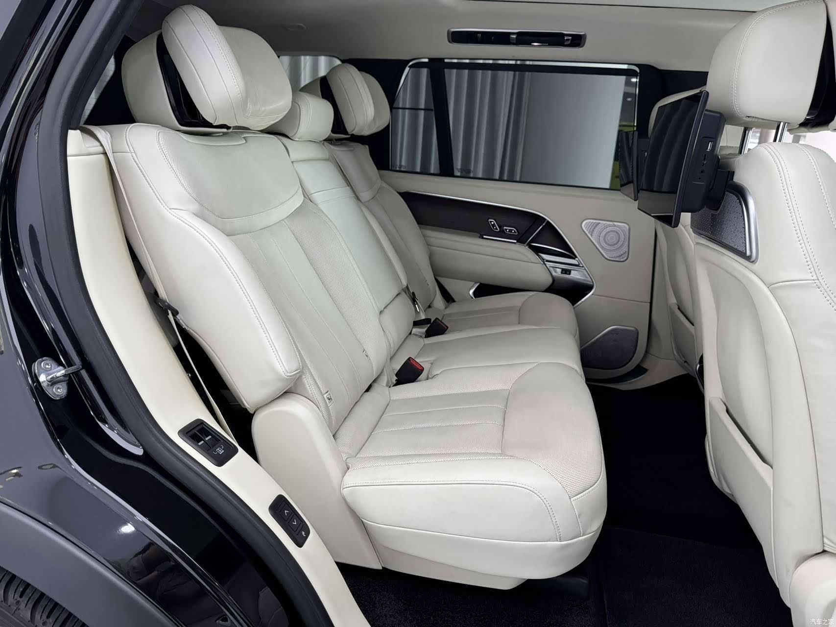 Land Rover Range Rover, 2023 21
