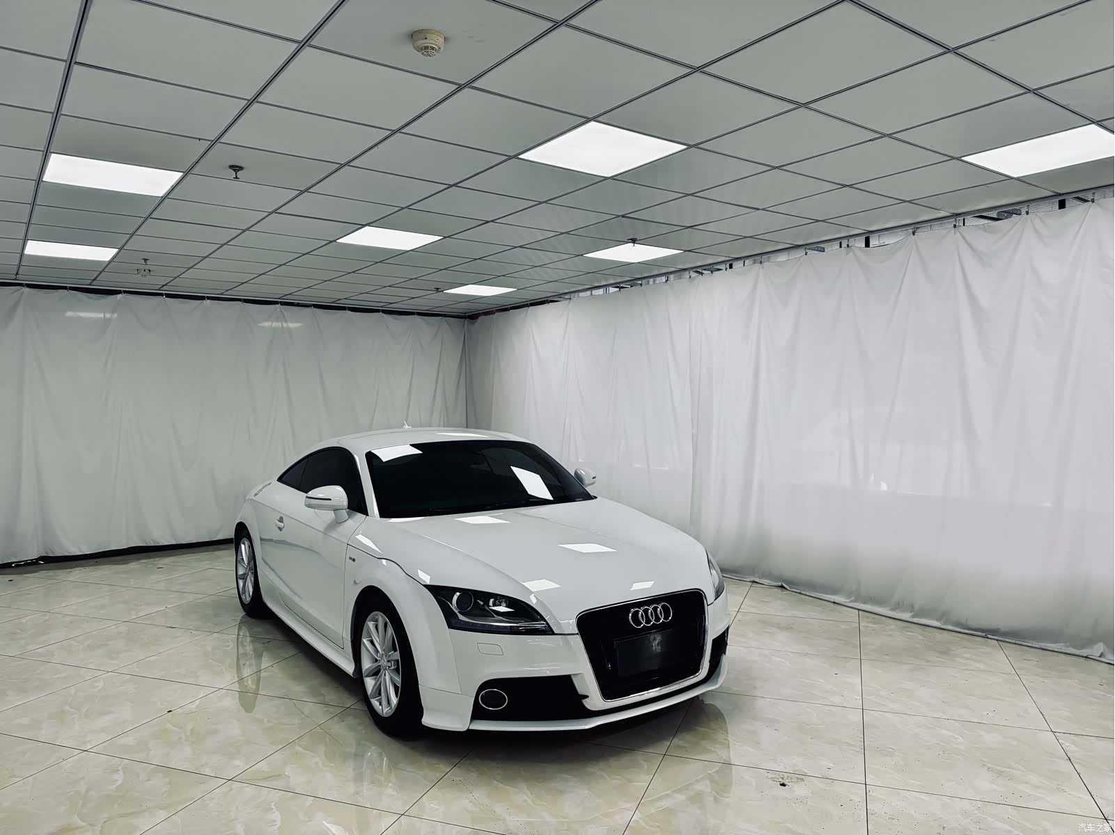 Audi TT, 2014 8