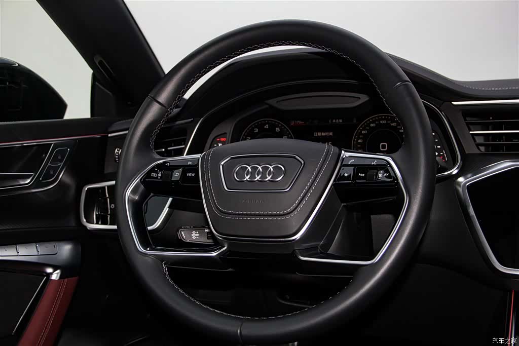 Audi A7L, 2025 14