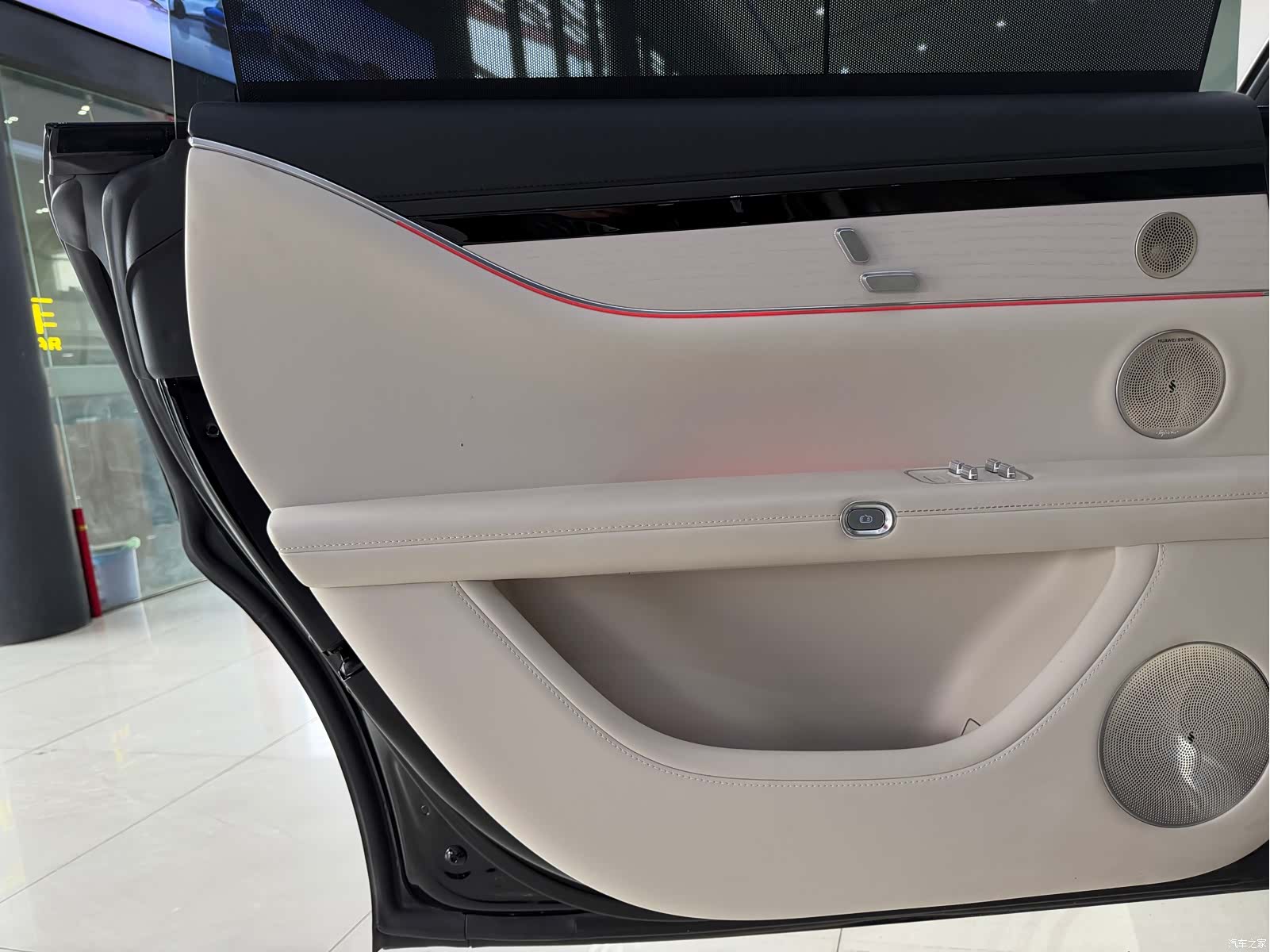 Stelato S9, 2025 10