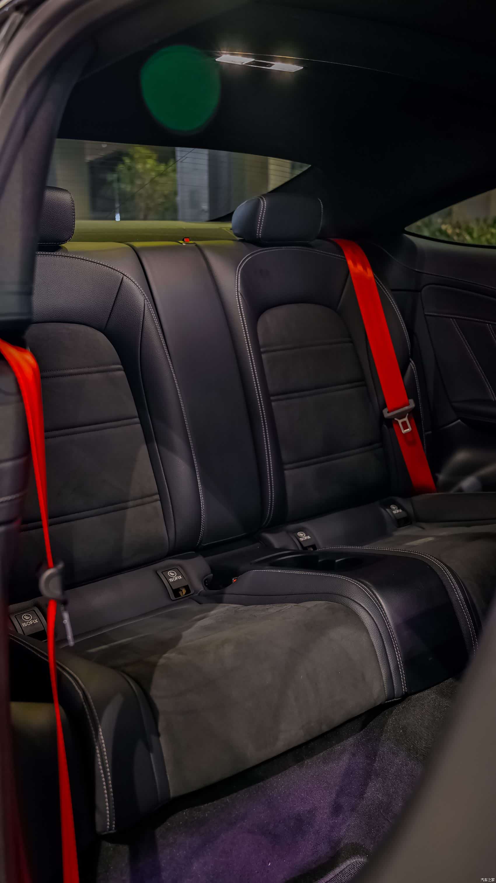Mercedes-Benz C-Class, 2019 11