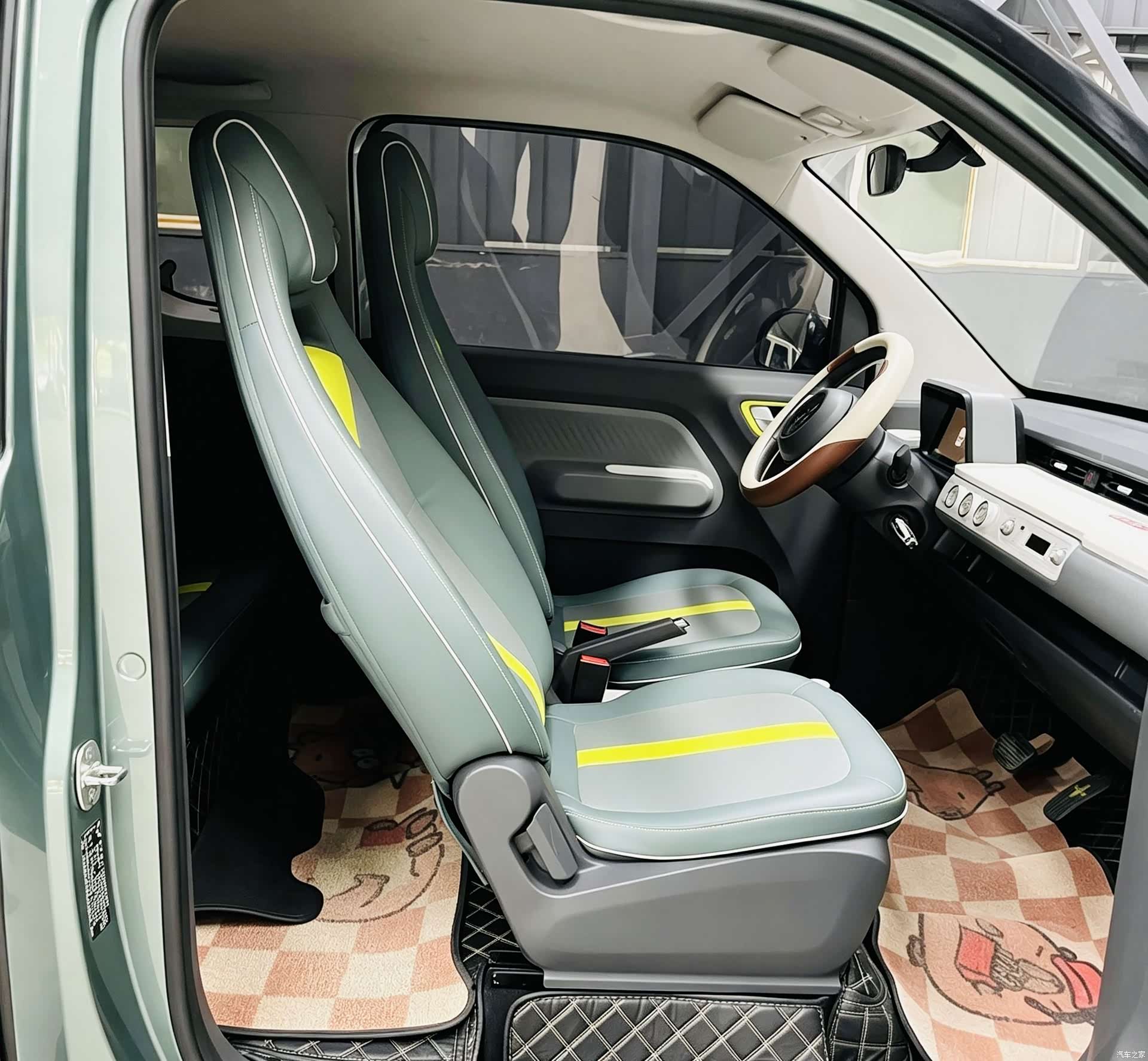 Wuling MINIEV, 2022 9