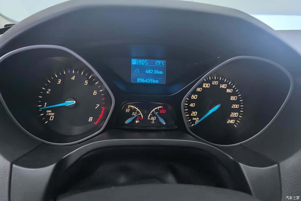 Ford Focus, 2013 14