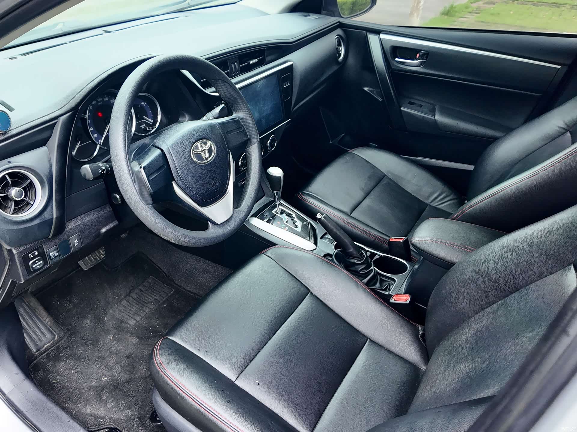 Toyota Corolla, 2018 28