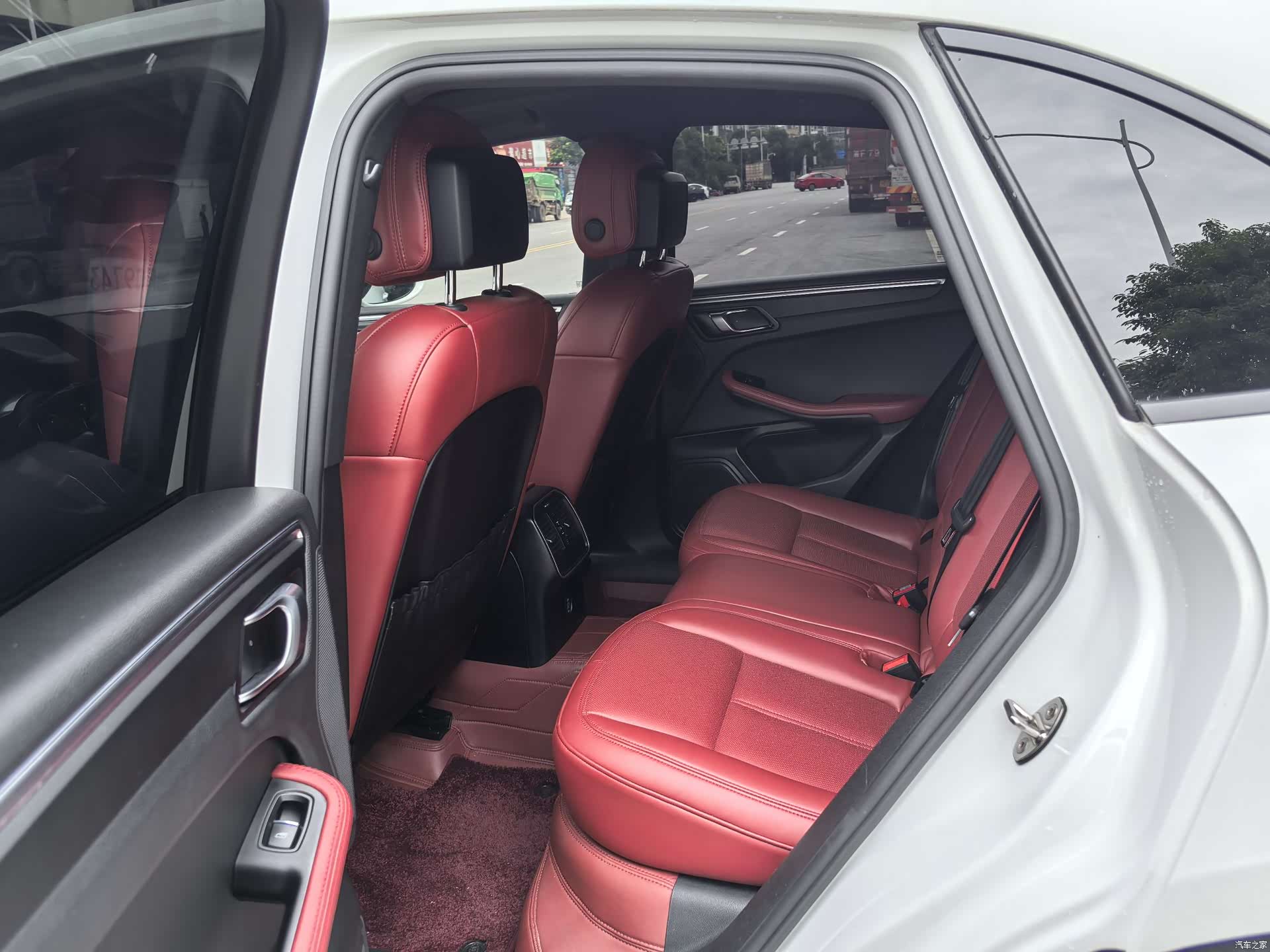 Porsche Macan, 2018 9