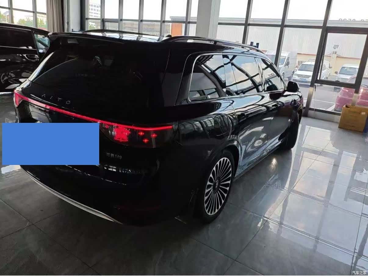 AITO M9, 2025 6
