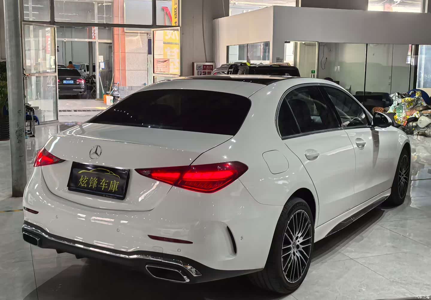 Mercedes-Benz C-Class, 2024 9