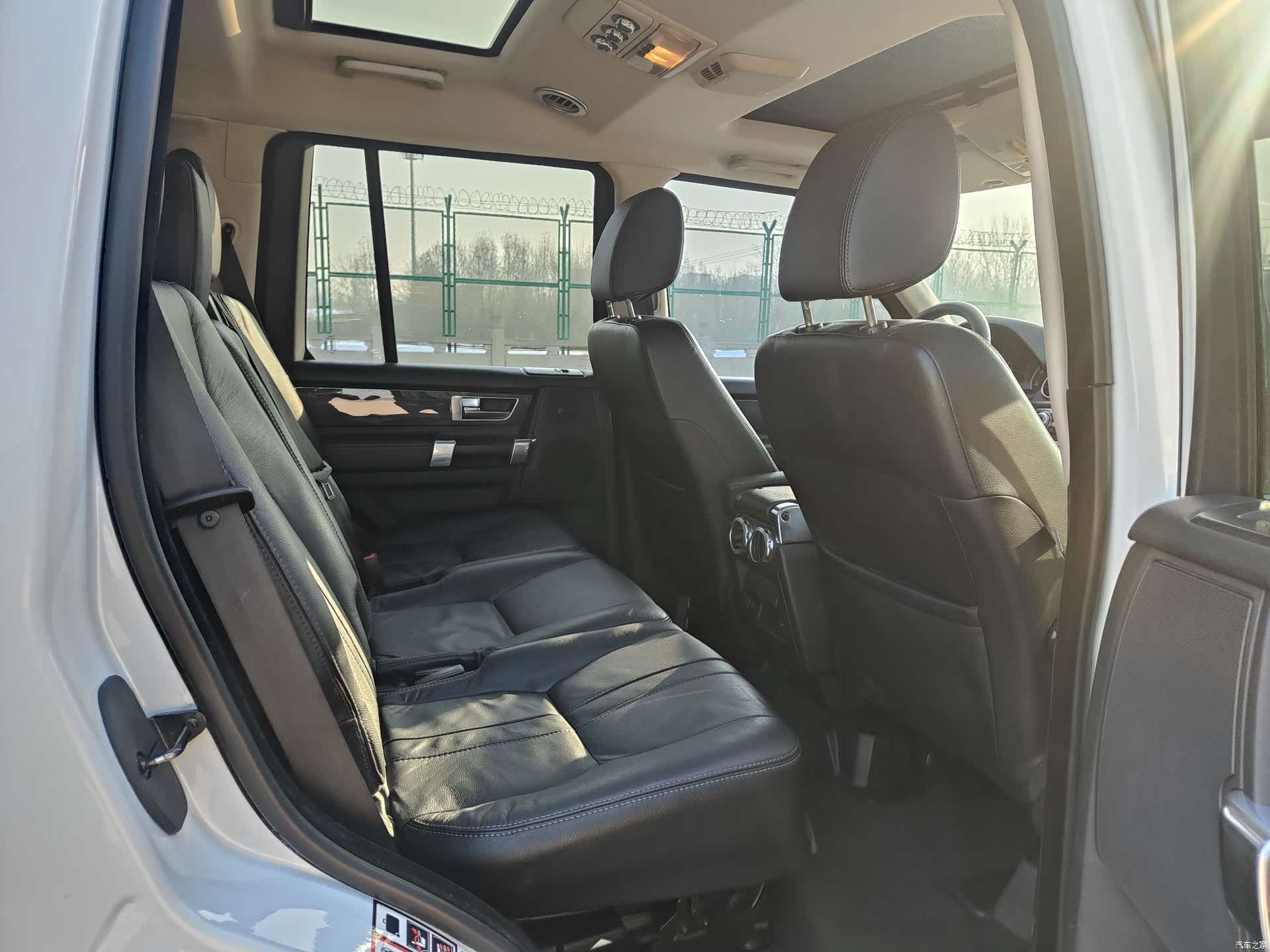 Land Rover Discovery, 2012 9