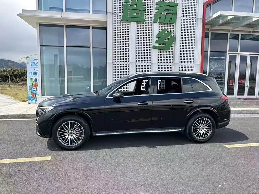 Mercedes-Benz GLC-Class 2024, фото 6
