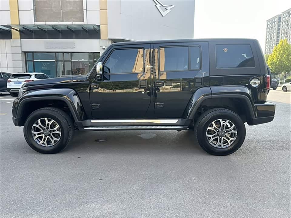 Beijing BJ40