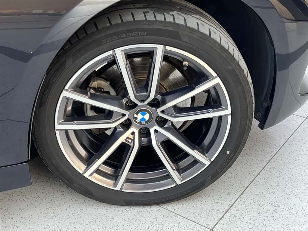 BMW 3 Series, 2023 31