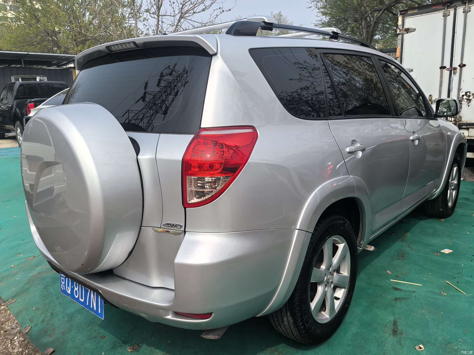 Toyota RAV4, 2008 13