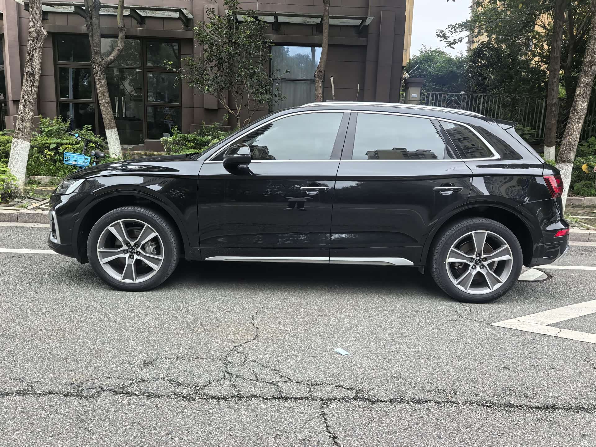 Audi Q5L, 2023 4