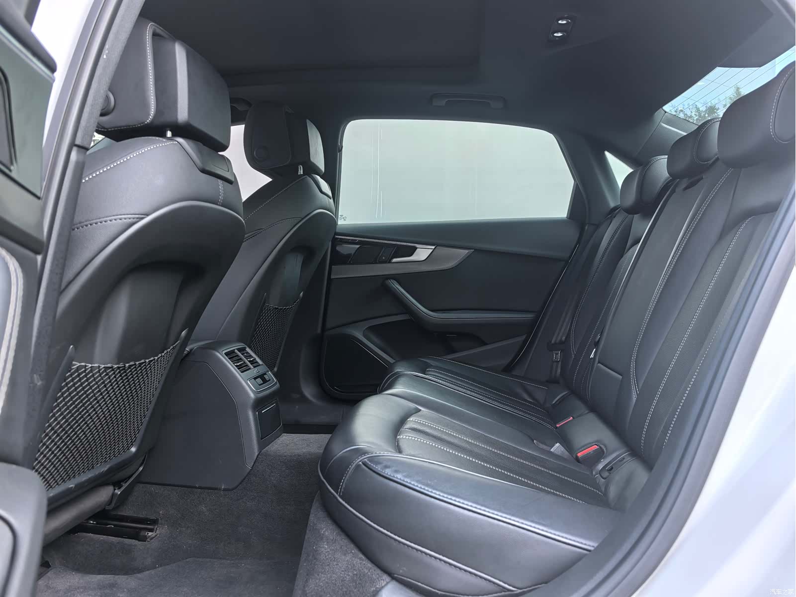 Audi A4L, 2023 6