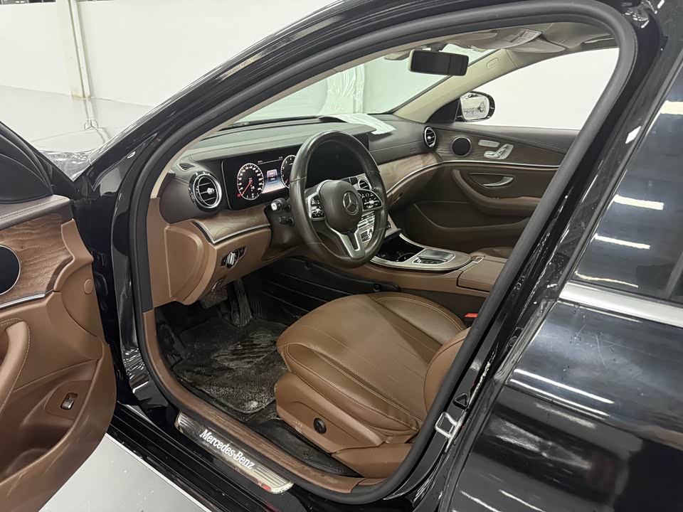 Mercedes-Benz E-class Mercedes-Benz E-class