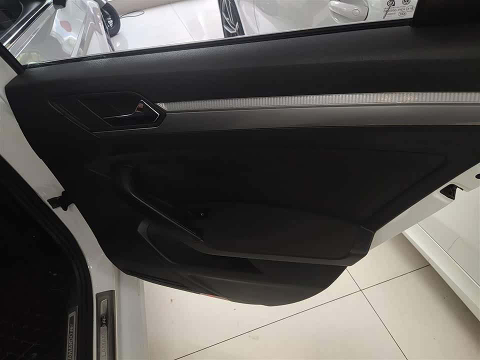 Volkswagen Lingdu